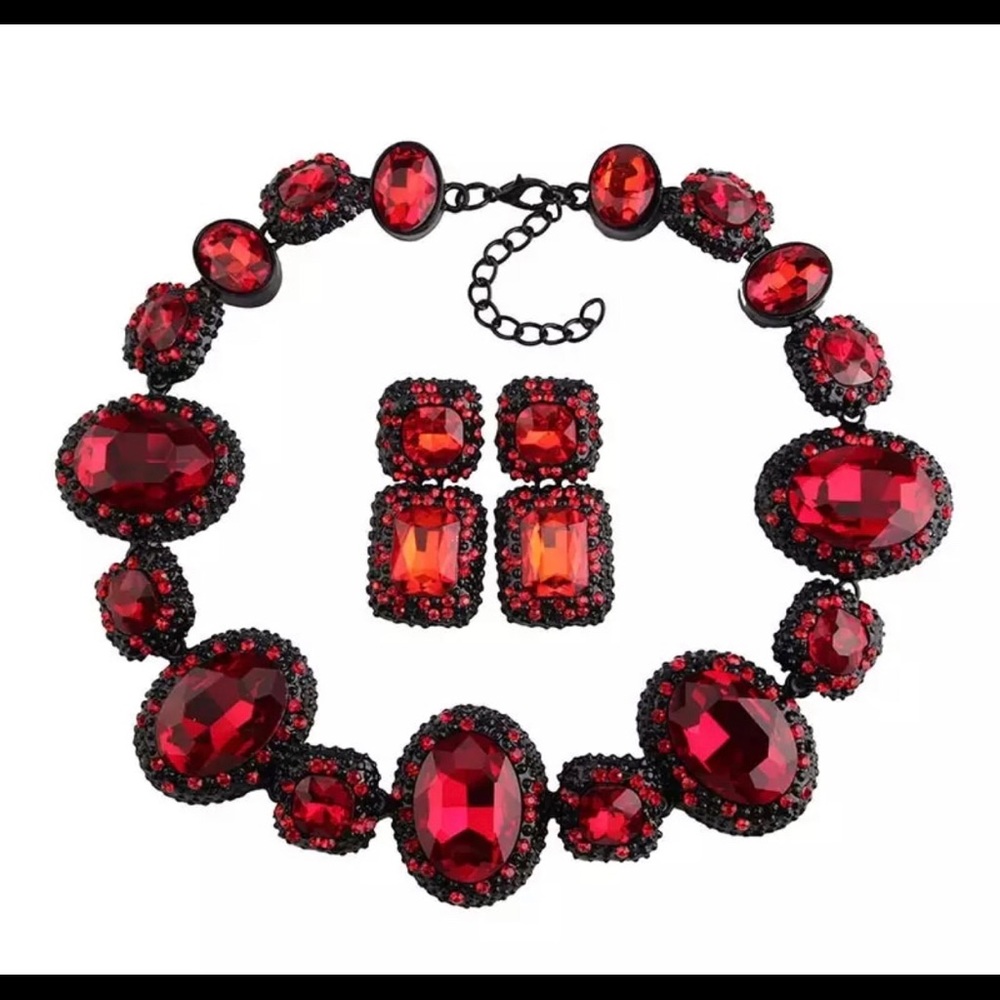 Massive Necklace and earrings